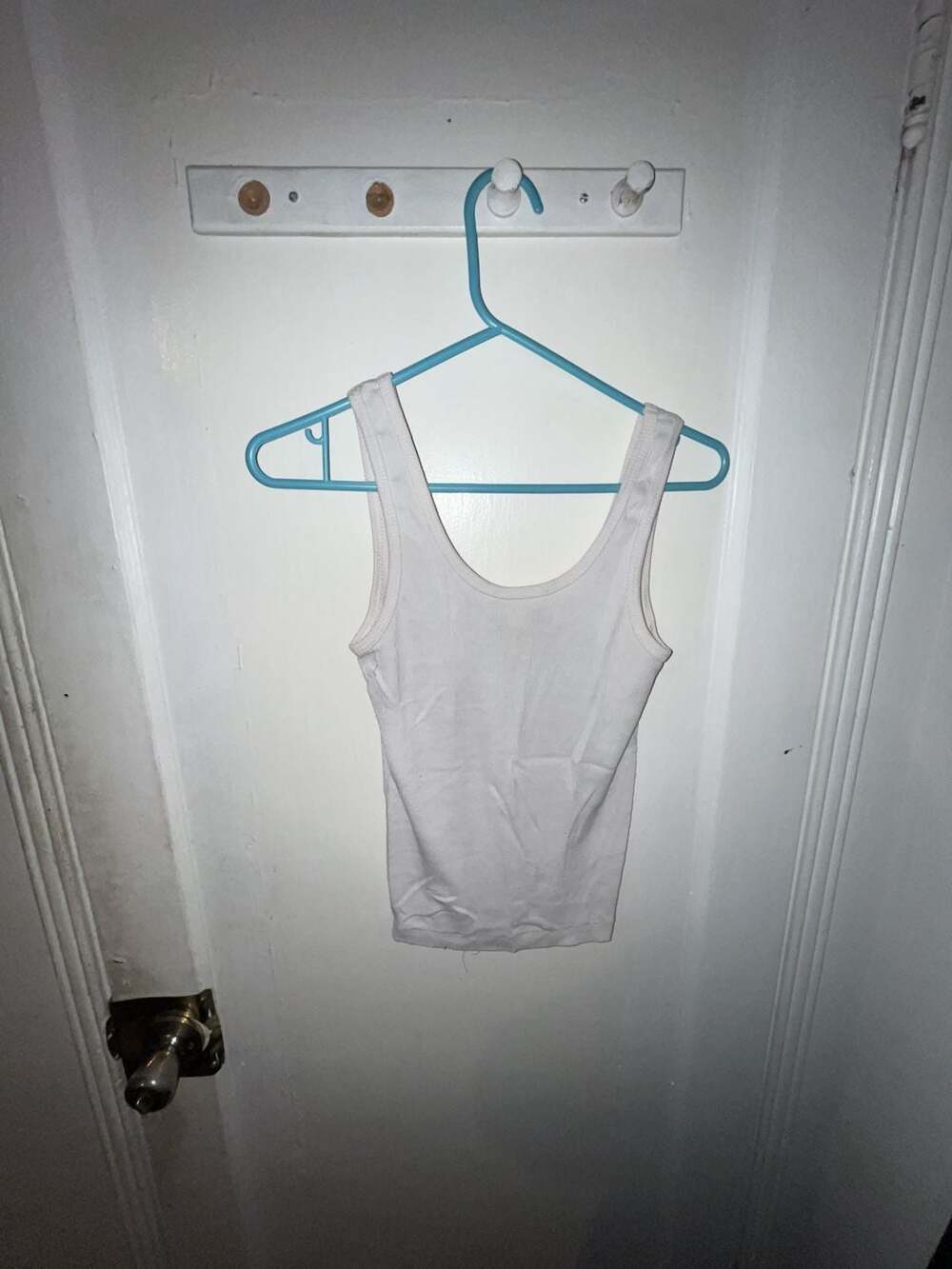 Forenza Tank Top Size L White Ribbed Scoop Neck